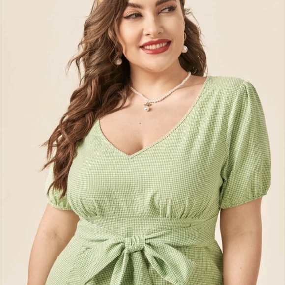 Plus Gingham print belted jumpsuit - Picture 2 of 4